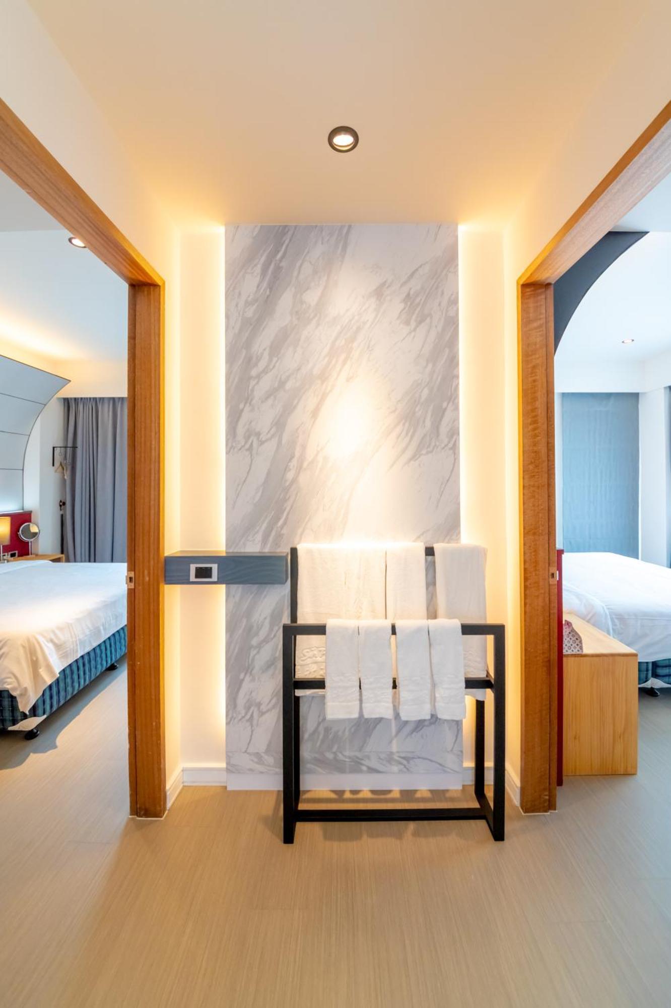 Sunshine Palm B&B Magong Luaran gambar